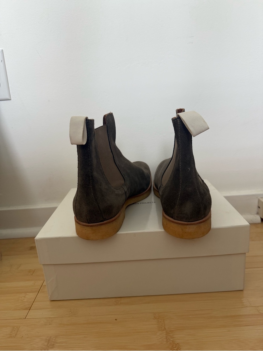 Common Projects Suede Gray Chelsea Boot size 44 - Picture 5 of 8